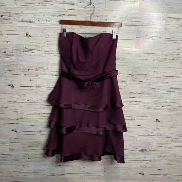 After six vintage size 10  purple strapless dress with belt ruffle - Picture 1 of 7